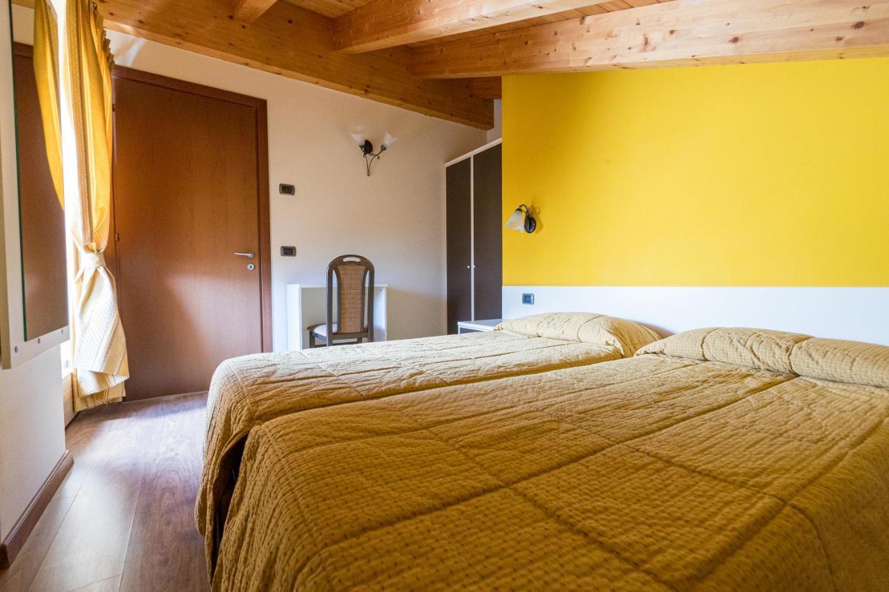 Chalet Kiara - Appartamenti Abar Livigno Exterior photo
