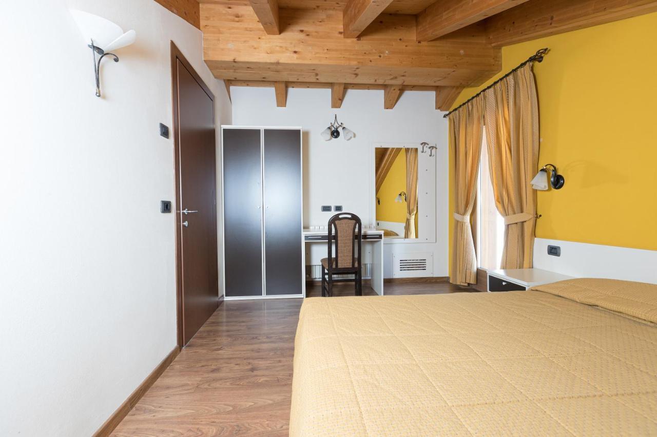 Chalet Kiara - Appartamenti Abar Livigno Exterior photo