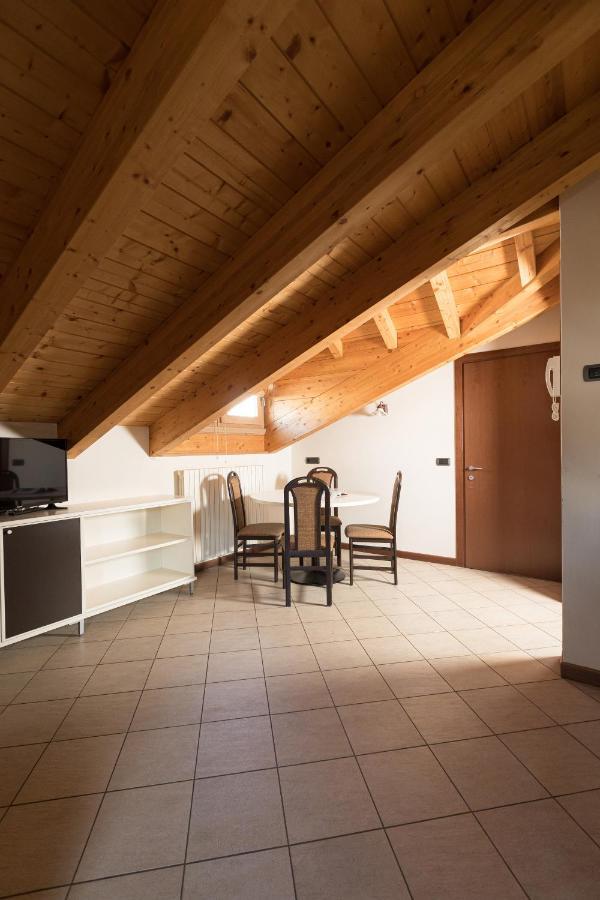 Chalet Kiara - Appartamenti Abar Livigno Exterior photo