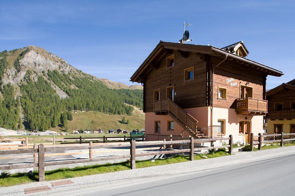 Chalet Kiara - Appartamenti Abar Livigno Exterior photo